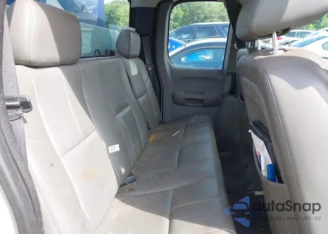 2011 Chevrolet Silverado C2500 Heavy Duty из США, поврежденный, VIN 1GB2CVCG3BZ207500